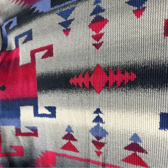 Lauren Ralph Lauren Southwest Aztec Geometric Henley Thermal - Picture 5 of 6